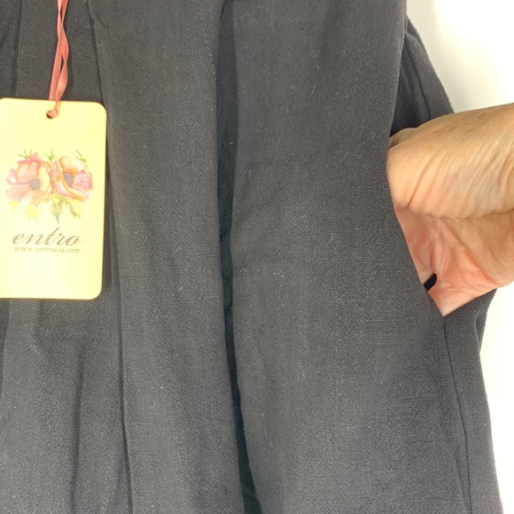 NWT ENTRO Black wrap skort skirt w/ shorts style Sz Small -has pockets!! - Picture 3 of 10
